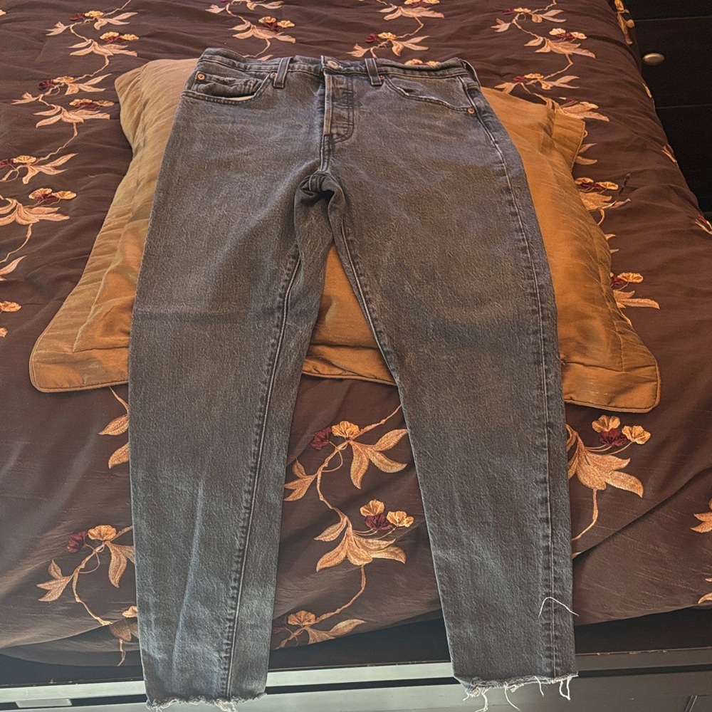 Levi's Women's Skinny Jeans - Dark Gray